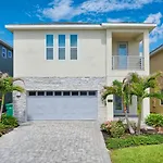 Breathtaking 8 Bdrm Home With Superhero Themed Bedroom At Encore