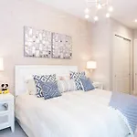 Dream Themed Vacation Townhome Su2602