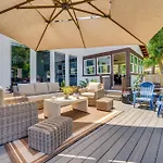 Spacious Apopka Escape With 1-Acre Backyard And Gym