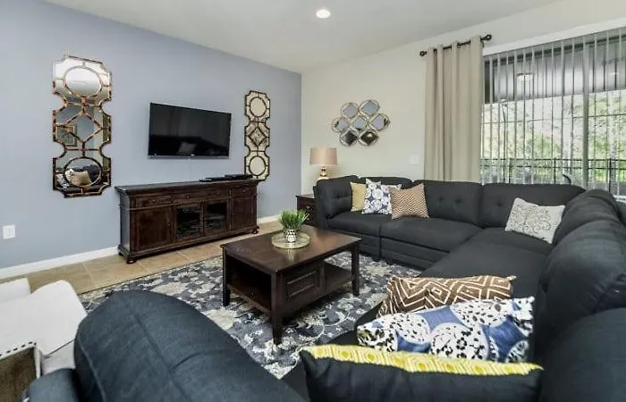 Stunning 8 Bedroom 6 Bath Pool Home At Windsor At Westside Resort