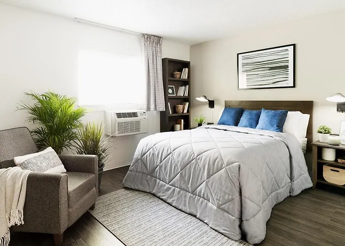 Intown Suites Extended Stay Orlando Fl - Universal