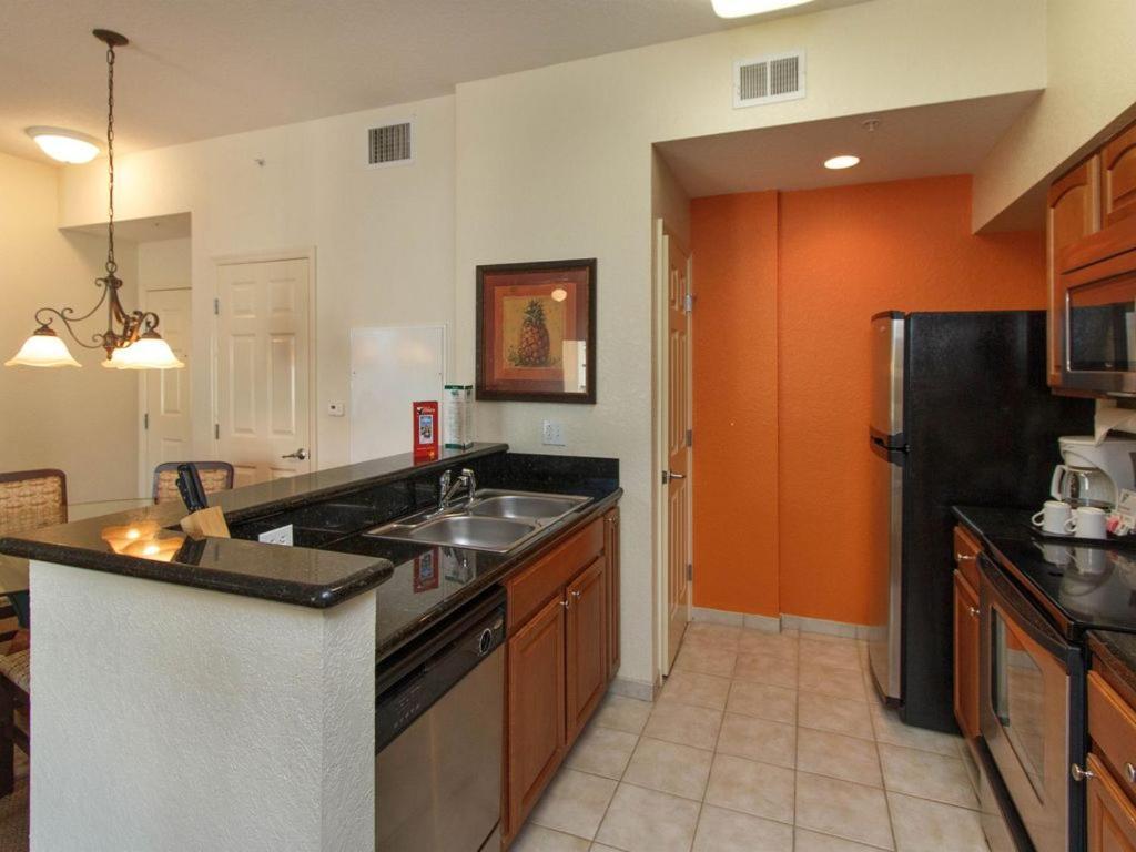 Luxury Condo, 2 Or 3 Bedroom Premium *