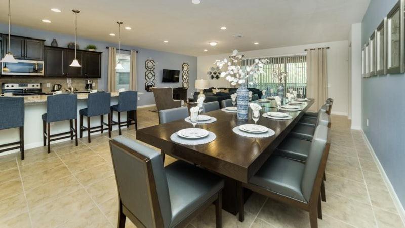 Holiday home Stunning 8 Bedroom 6 Bath Pool At Windsor At Westside Orlando