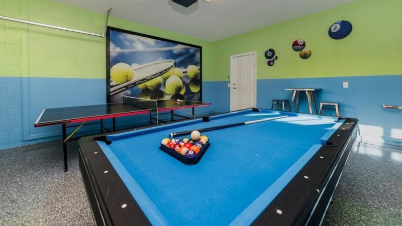 Stunning 8 Bedroom 6 Bath Pool At Windsor At Westside Holiday home Orlando