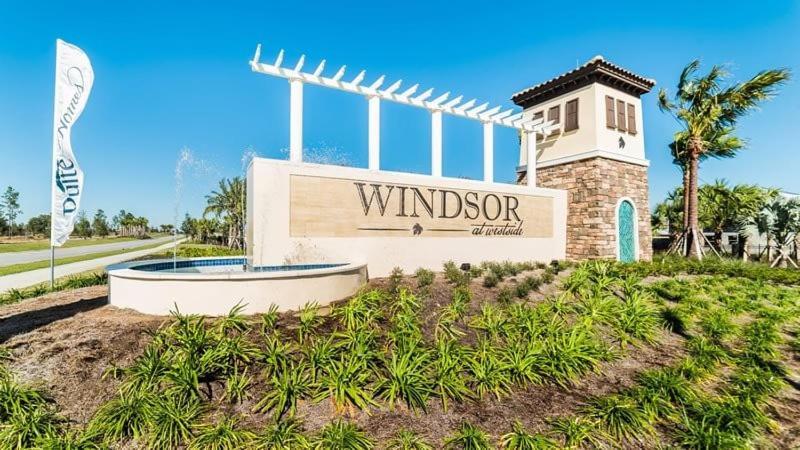 Stunning 8 Bedroom 6 Bath Pool At Windsor At Westside Holiday home Orlando