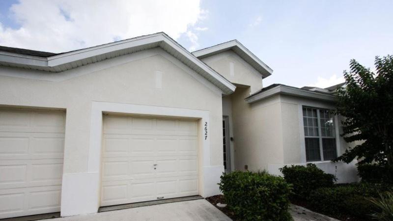 Lovely 4 Bed 4 Bath Pool In Windsor Hills *