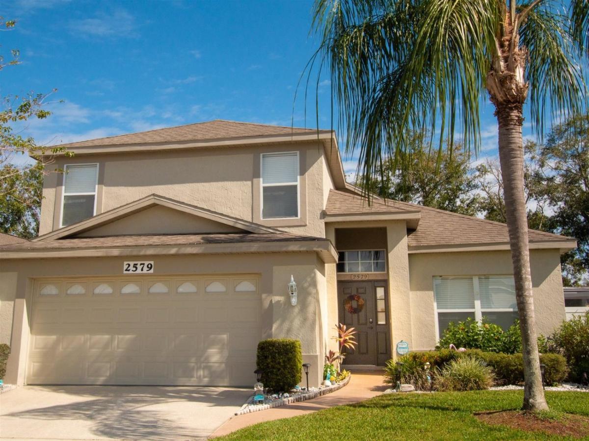 Florida Dream Homes: Poolside Paradise With Game Orlando