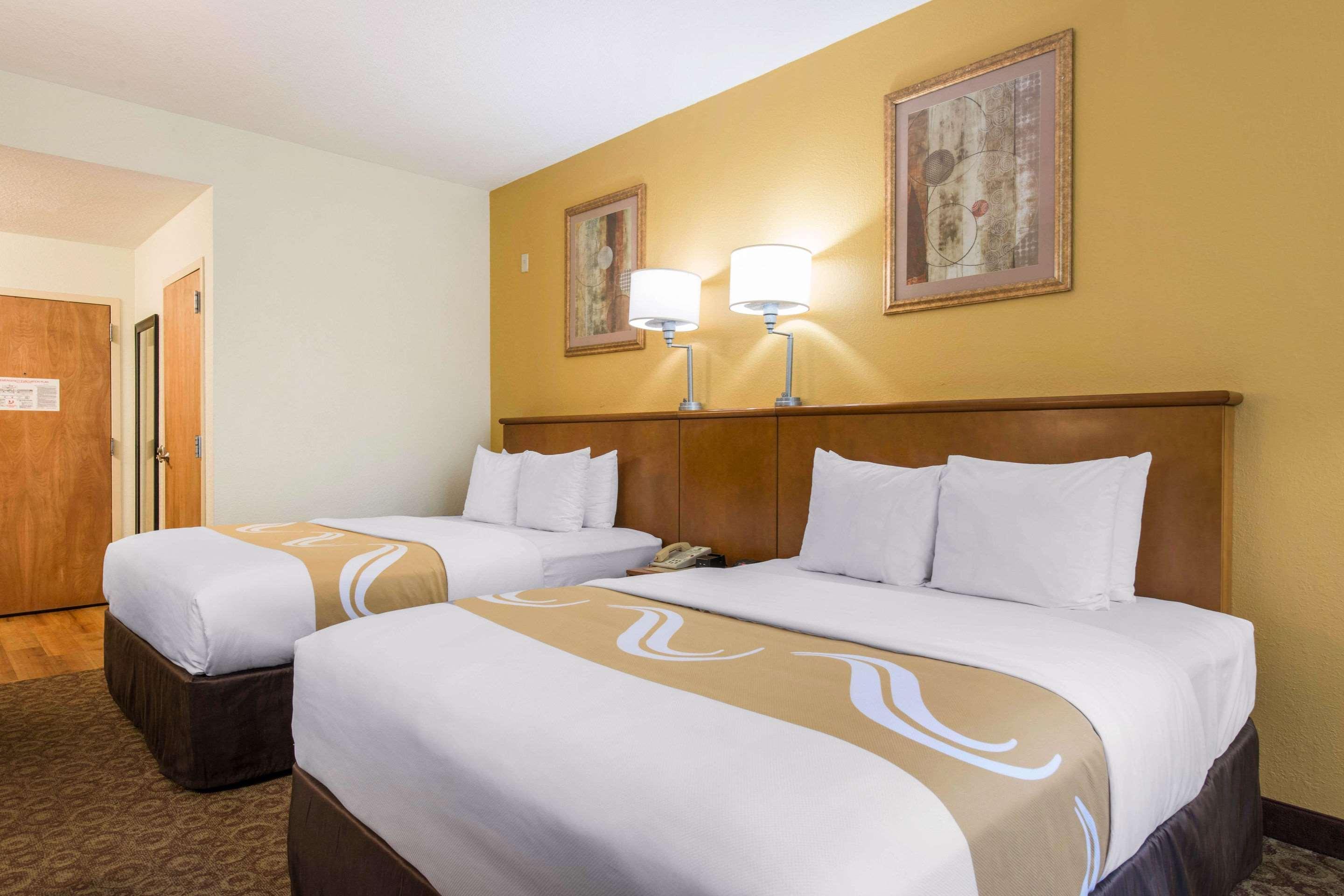 Hotel Quality & Near The Theme Parks