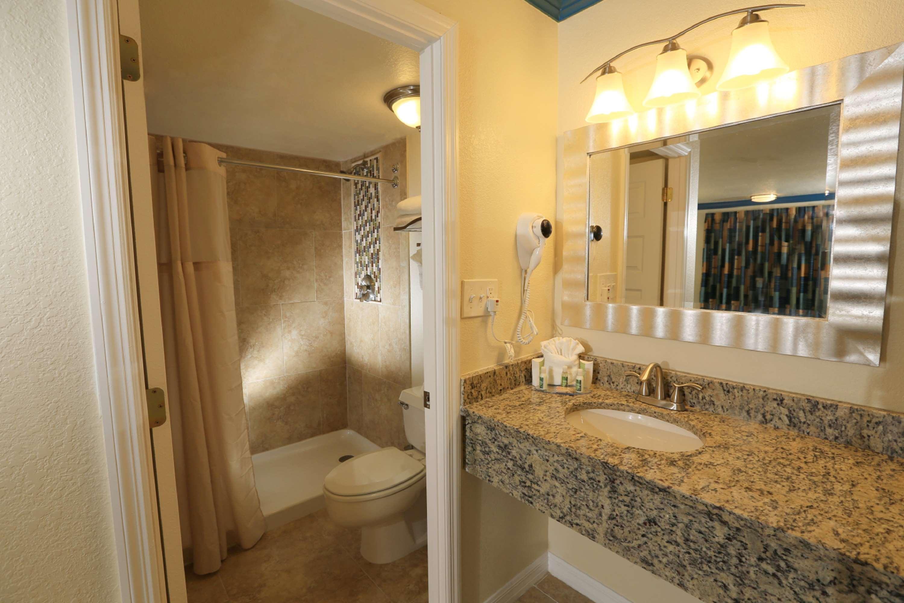 Hotel Surestay By Western International Drive