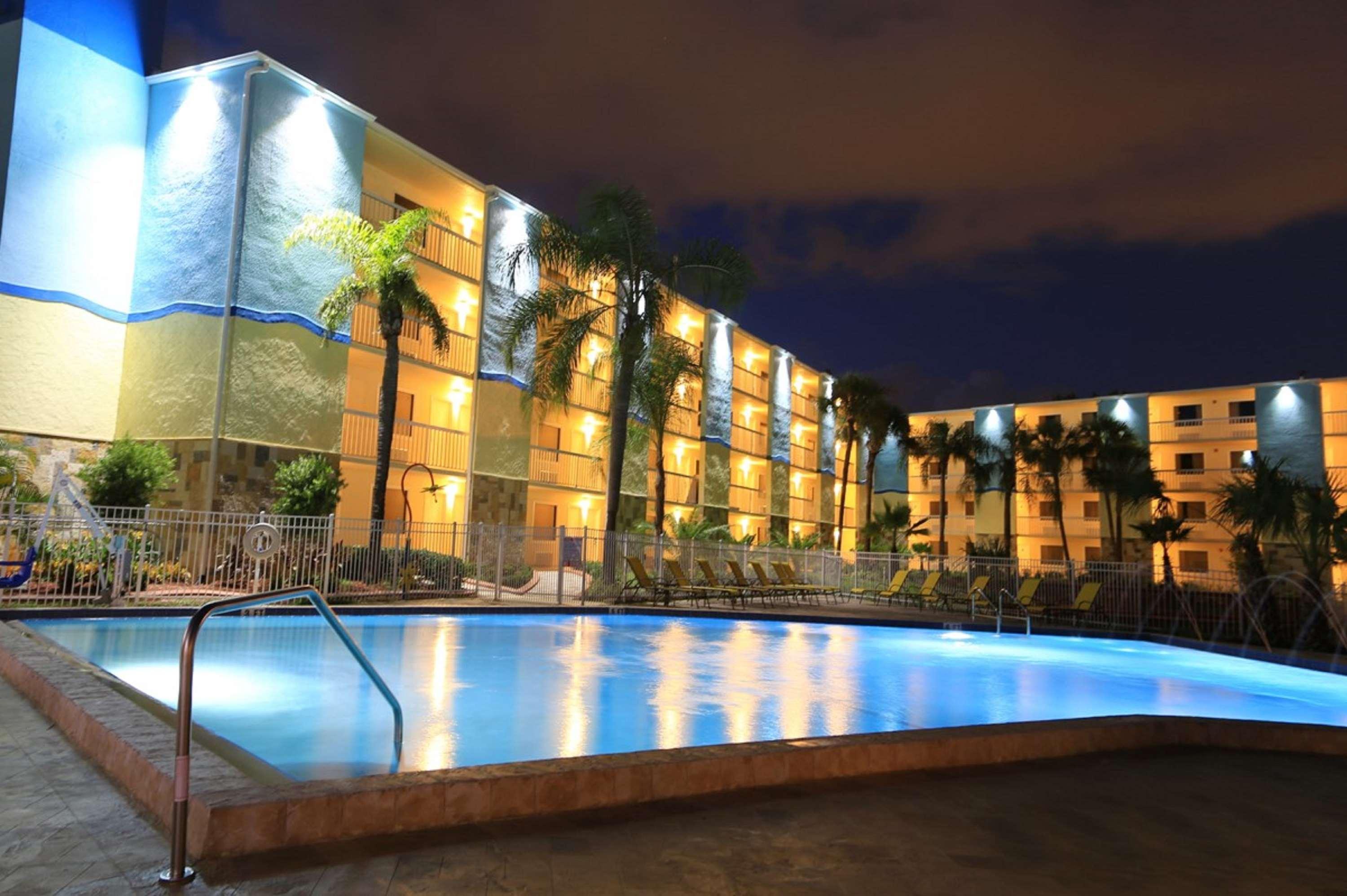 Surestay By Western International Drive 3* Orlando