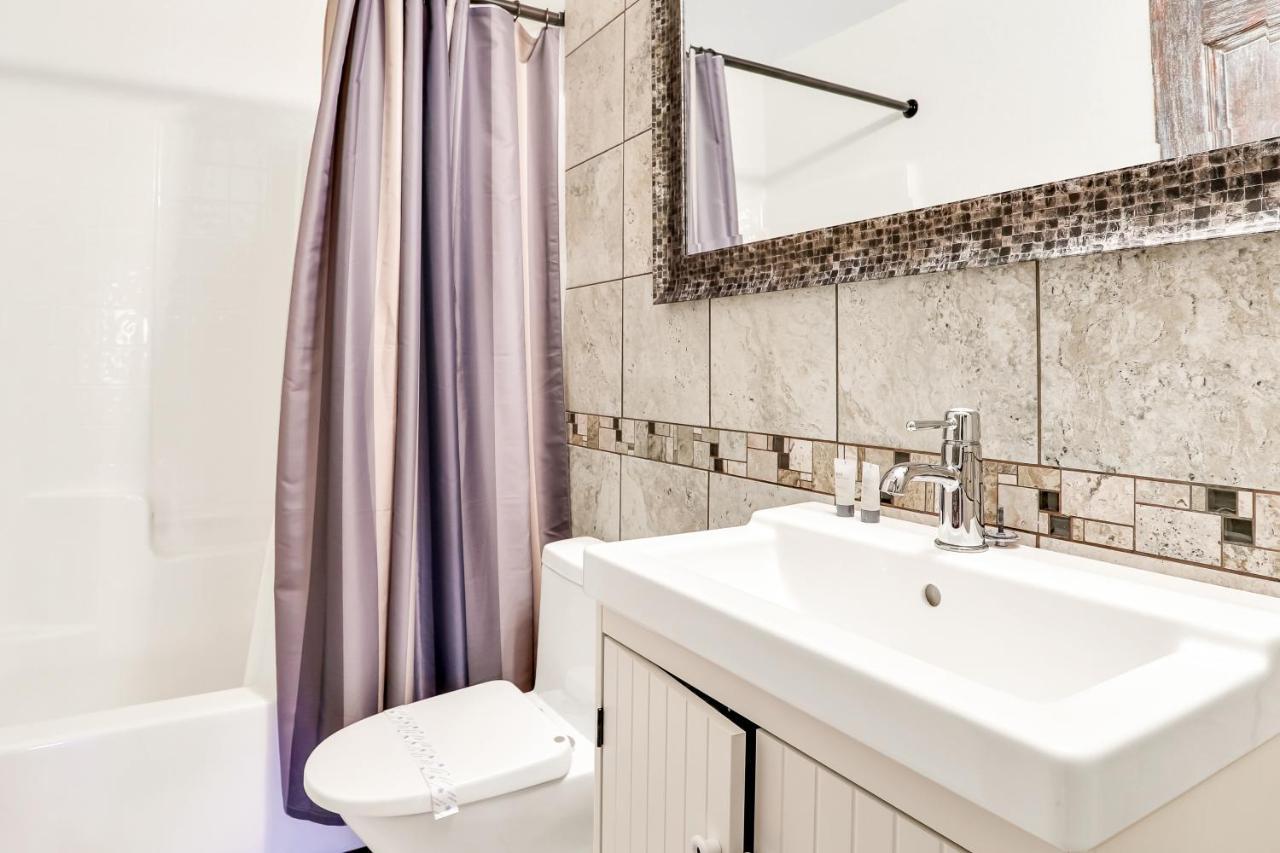 Warm Welcomes On Woodcrest Holiday home *