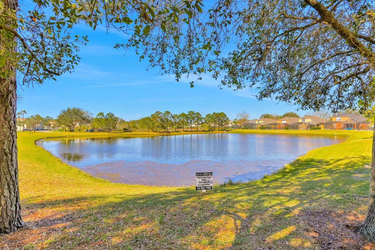 Warm Welcomes On Woodcrest Holiday home *