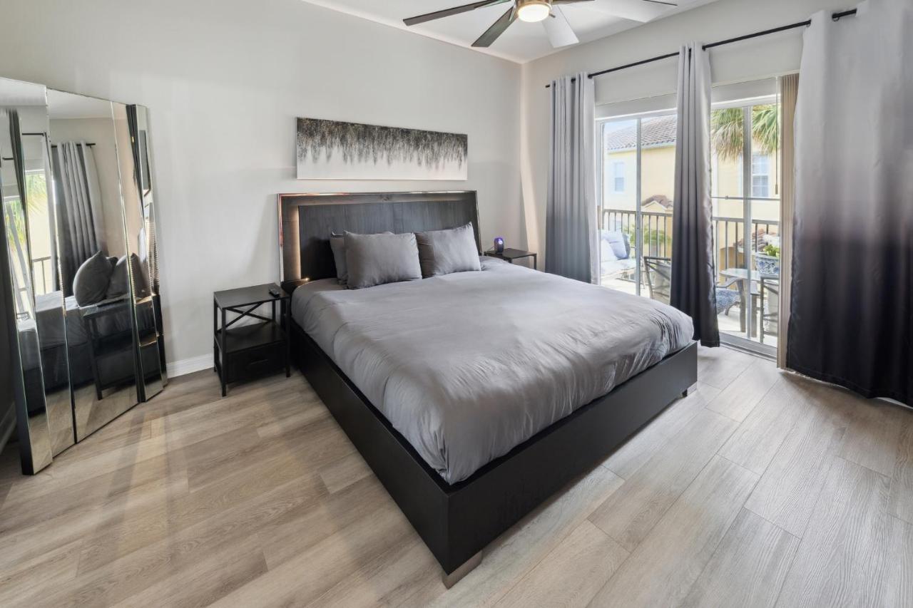 Amazing Themed Oasis 3br Near Parks Townhouse *
