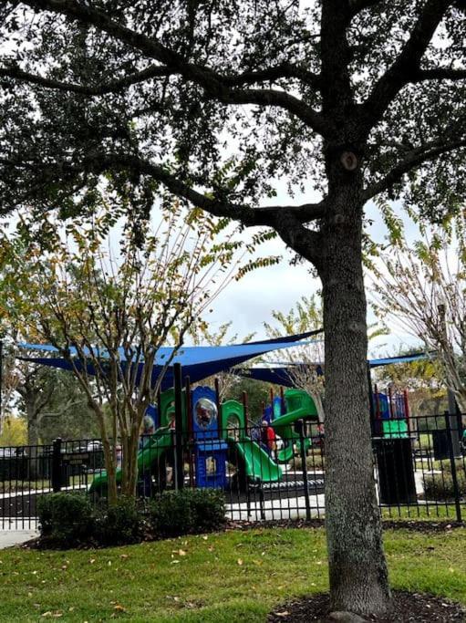 Apartment Parkside At Avalon Park