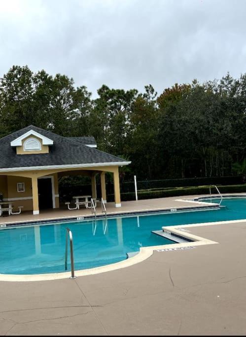 Parkside At Avalon Park Apartment Orlando