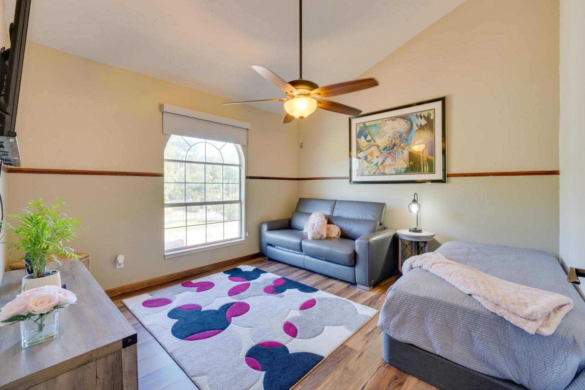 Spacious Apopka Escape With 1-acre Backyard And Gym