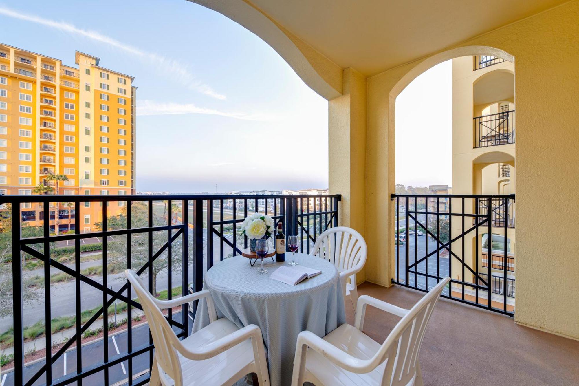 Apartment Elegant Retreat Near Disney *
