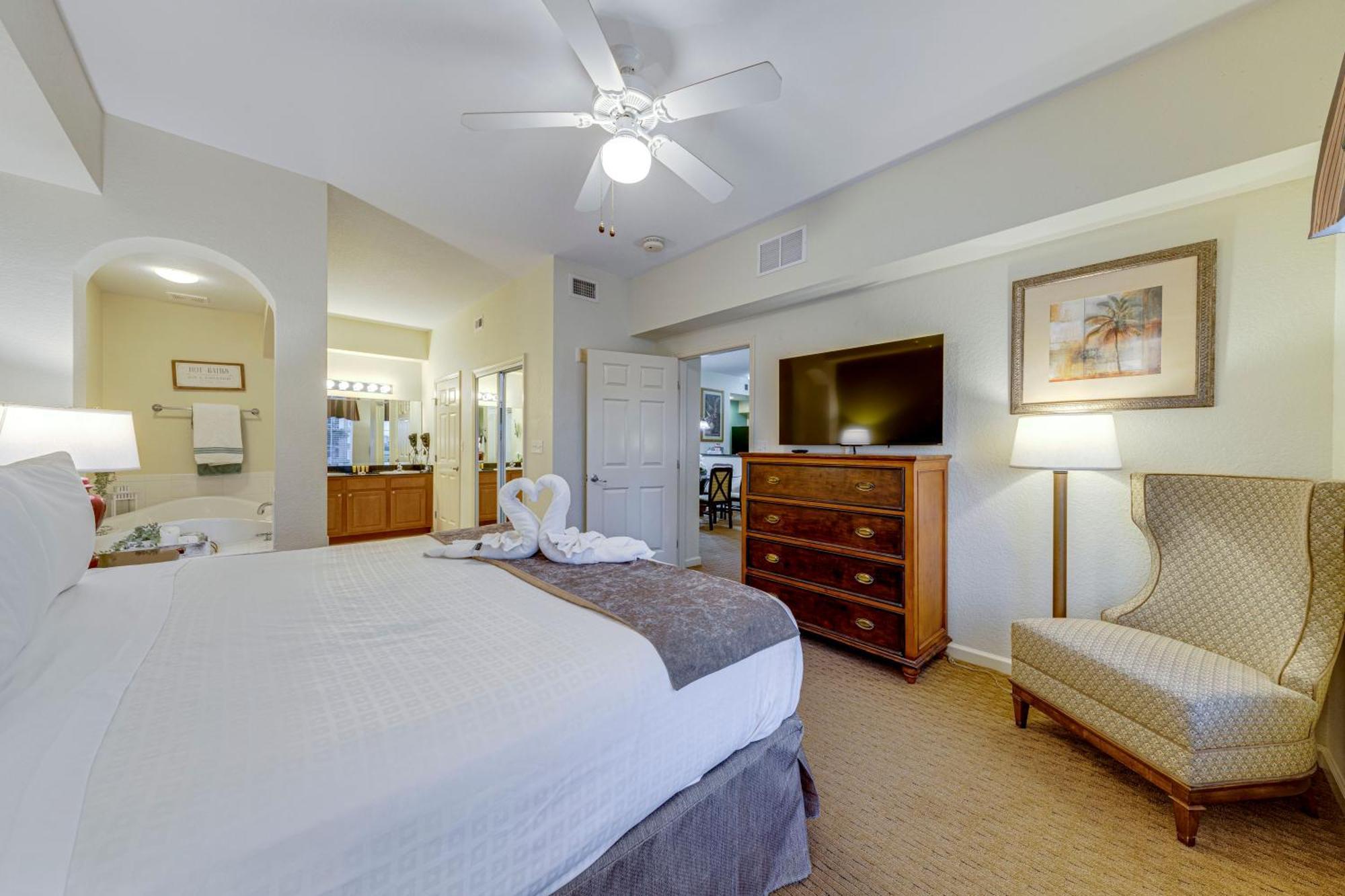 Apartment Elegant Retreat Near Disney *