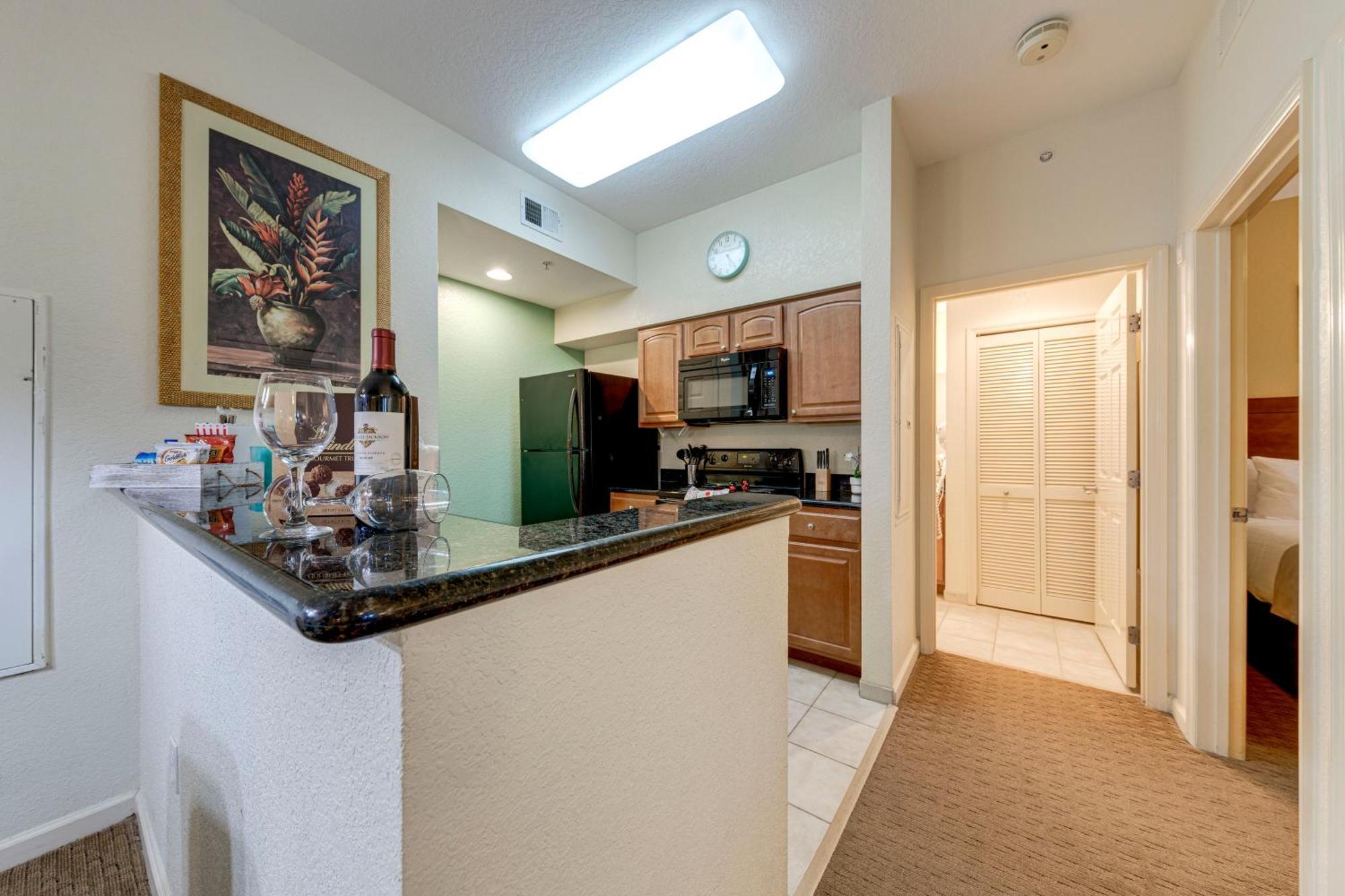 Elegant Retreat Near Disney Apartment Orlando