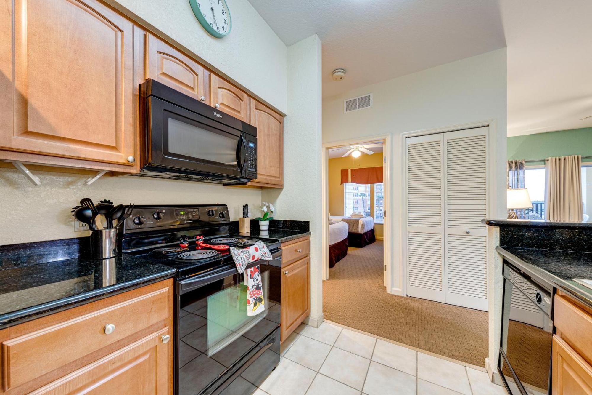 Elegant Retreat Near Disney *