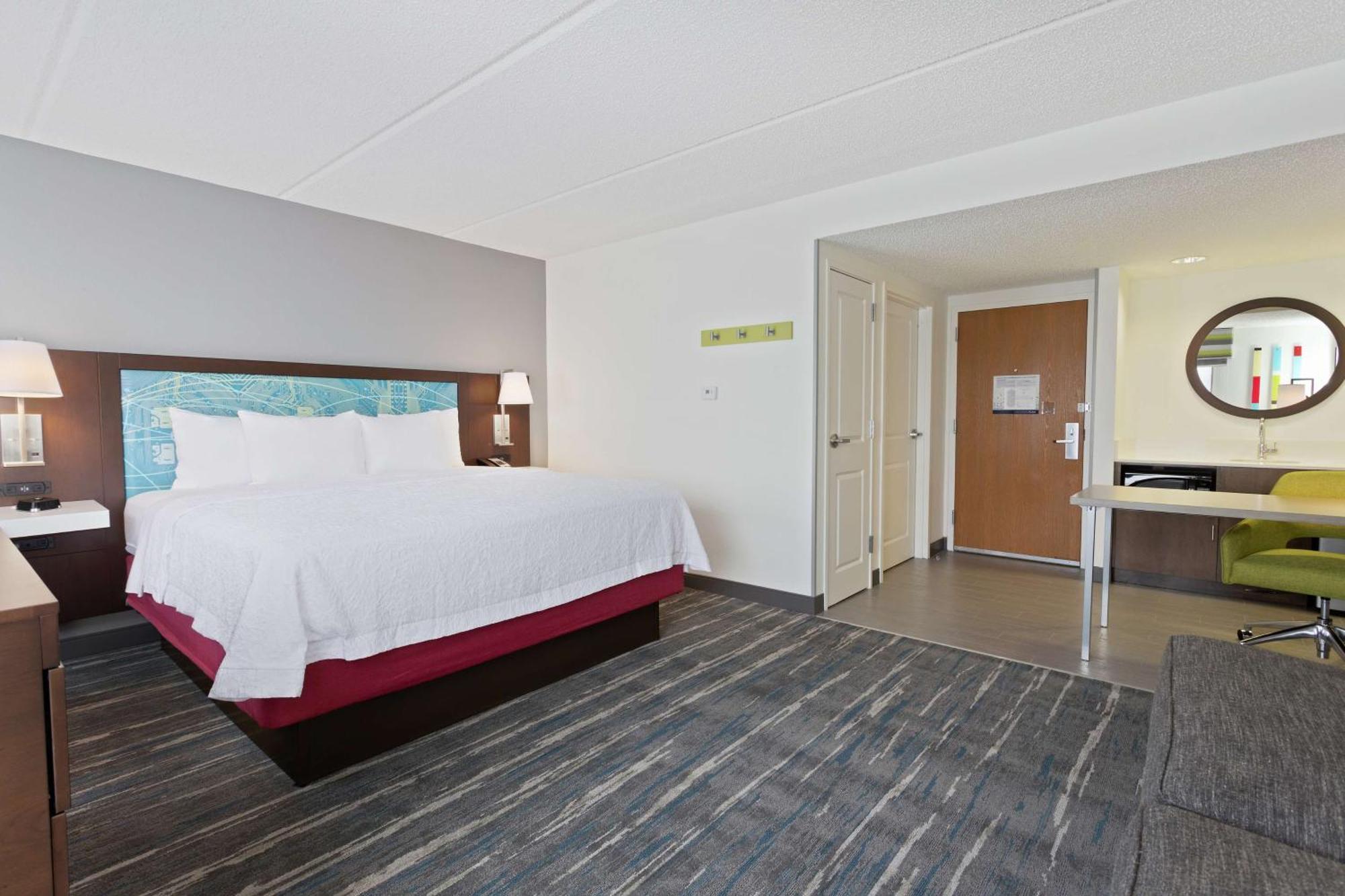Hampton & International Drive North Hotel 3*