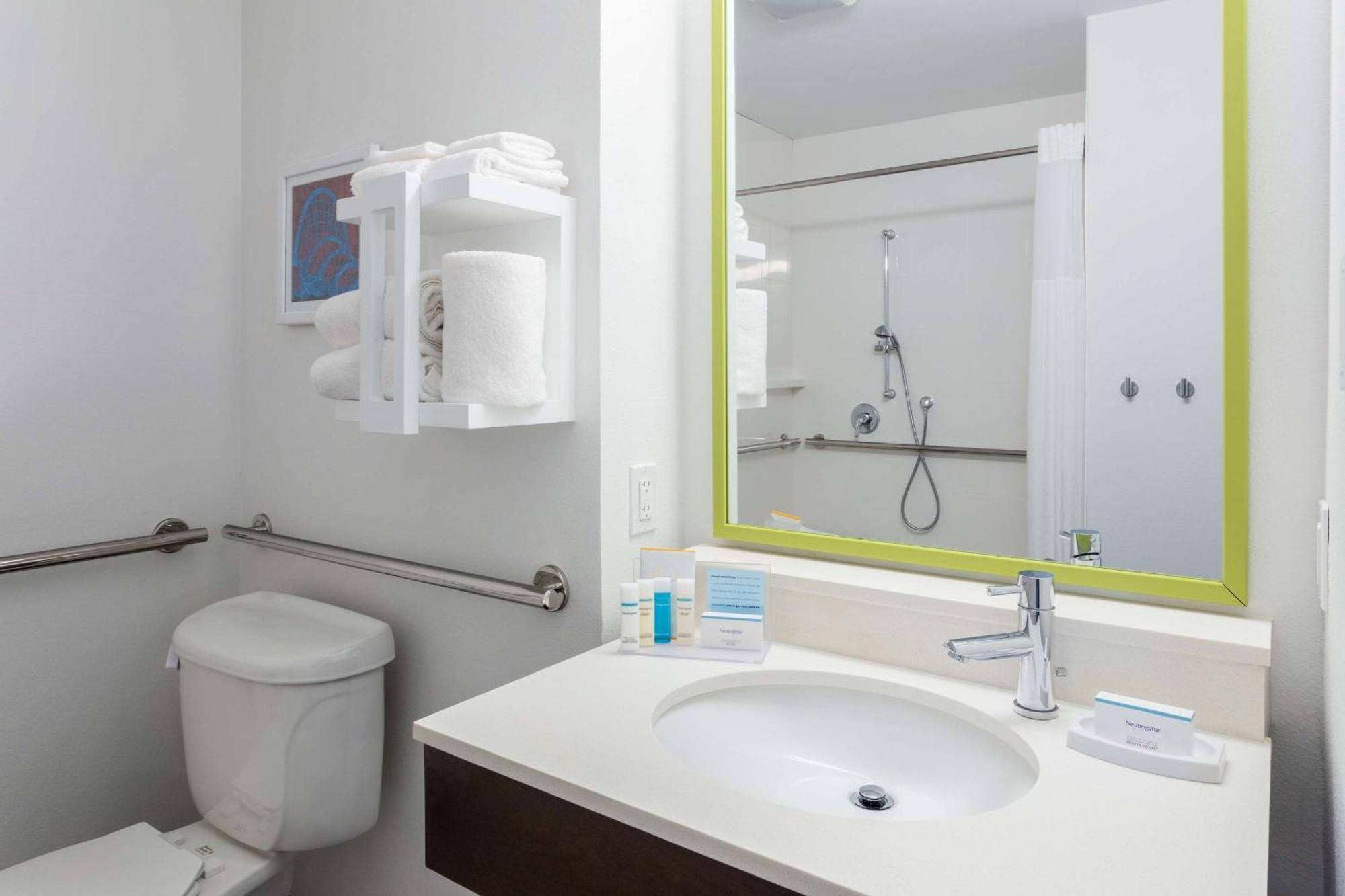 Hotel Hampton & International Drive North 3*