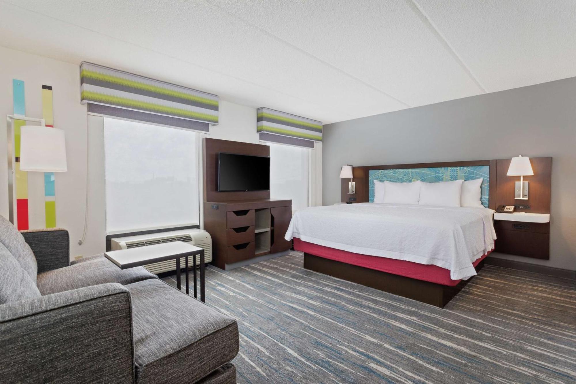 Hampton & International Drive North Hotel