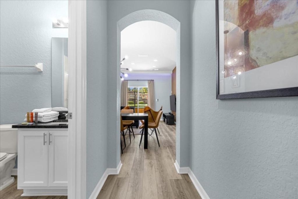 Holiday home 3 Bedrooms - 3 Bathrooms - Regal Oaks 5714 Dd