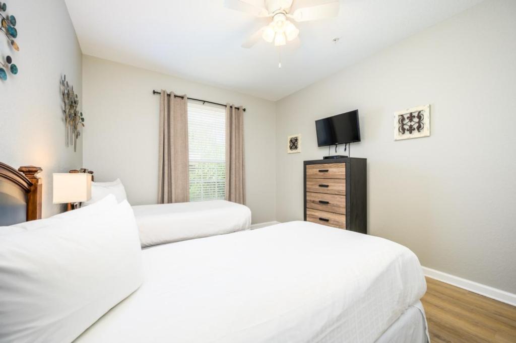 Apartment Vista Cay Deluxe Condo, Near The Parks! - 3002 Orlando