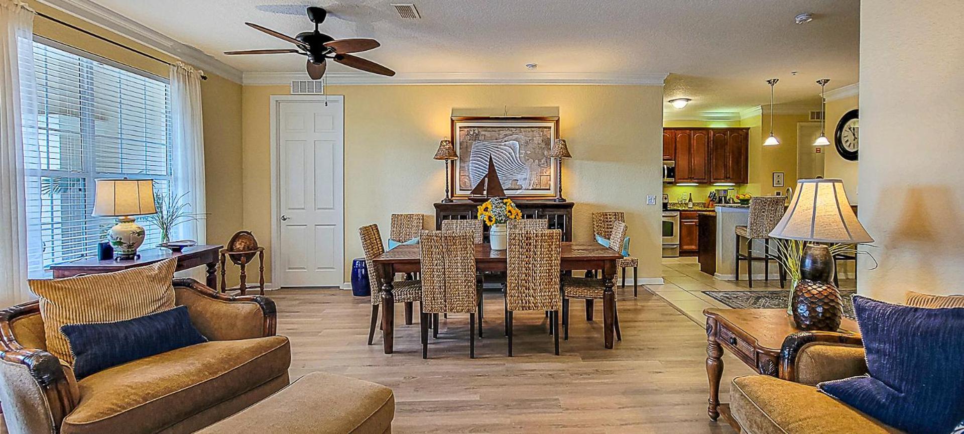 Gorgeous 3 Bed Lakeview, Vista Cay - 1010 Orlando