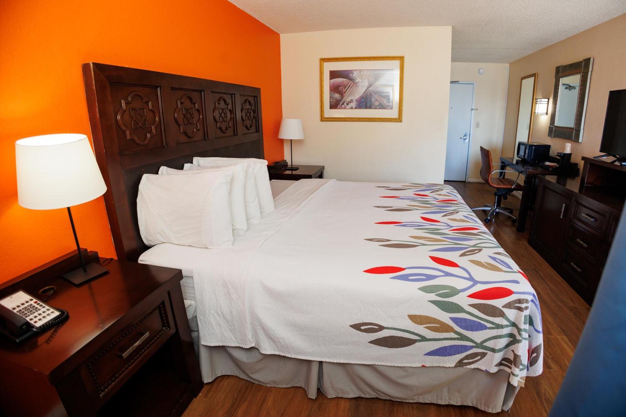 Hotel Garnet & Suites, Orlando