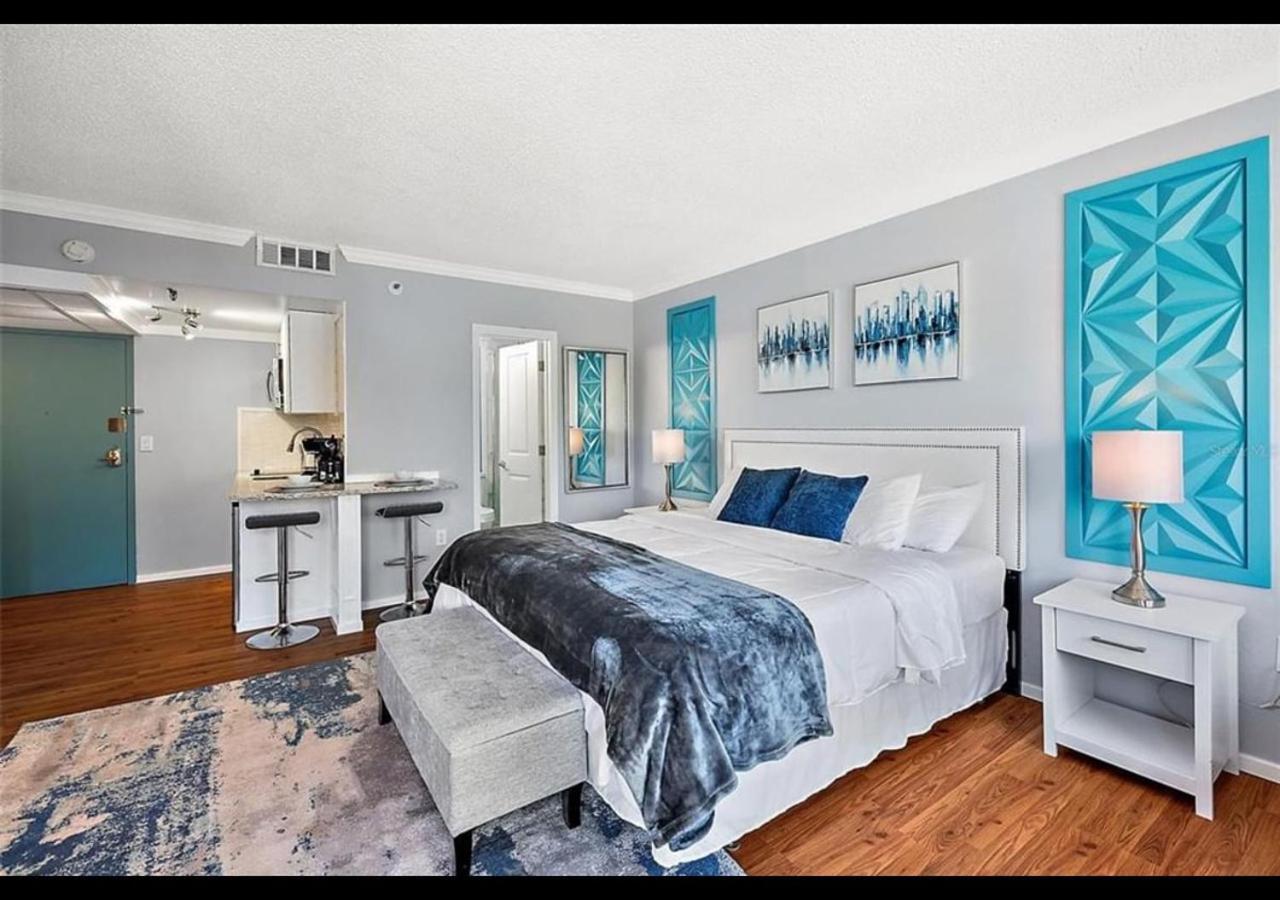 Gorgeous Spot Universal * Orlando