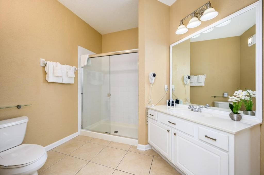 Apartment Beautiful Modern Condo, Near The Parks! 3021 Orlando