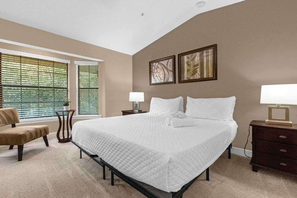 Charming 4br Family Townhouse Inside Area Holiday home *