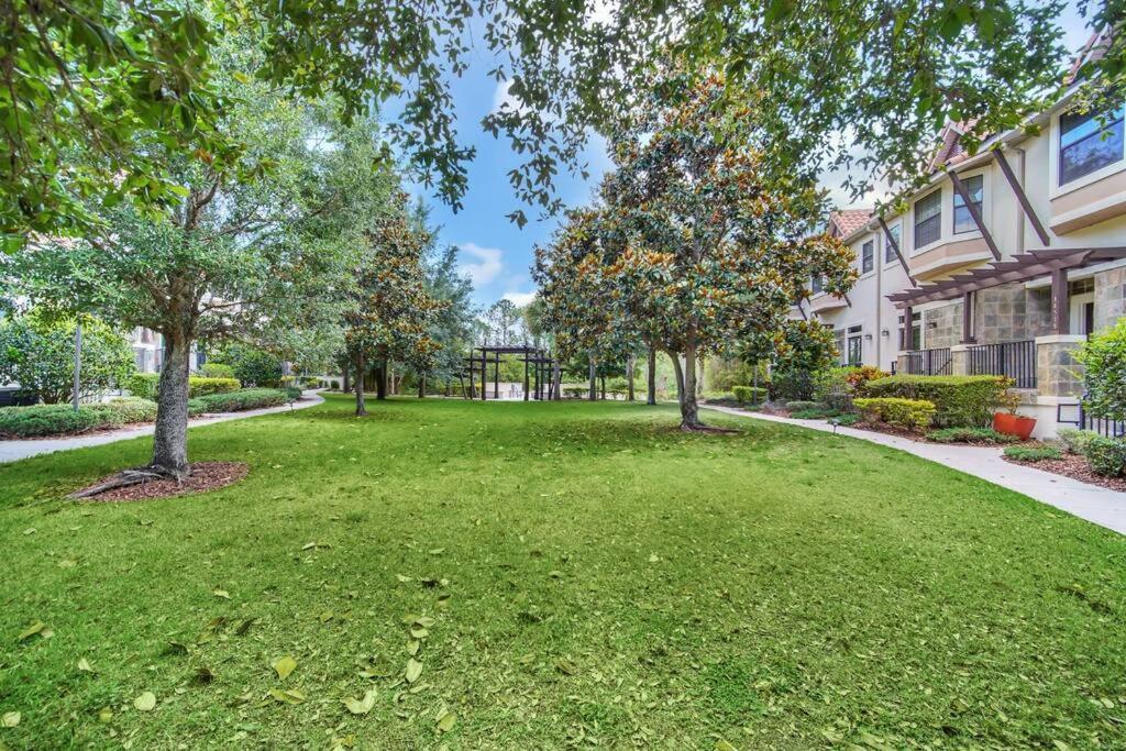 Charming 4br Family Townhouse Inside Area Holiday home *