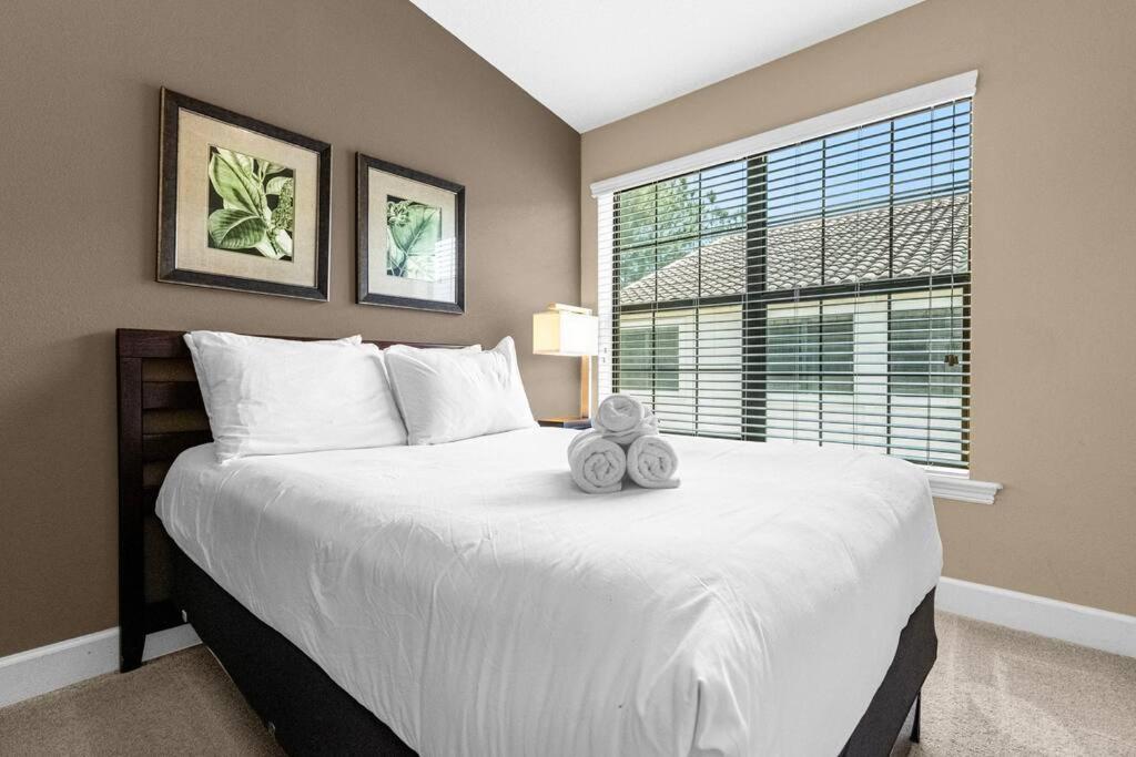 Charming 4br Family Townhouse Inside Area Holiday home Orlando