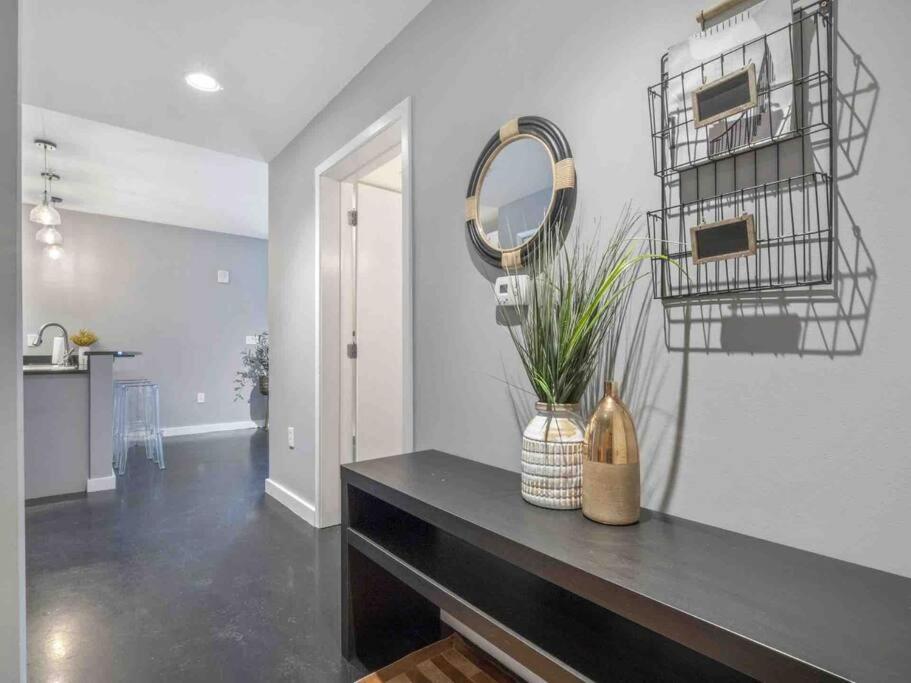 Lovely 2bdrm 2bath Thorton Park With Secure Parking Orlando