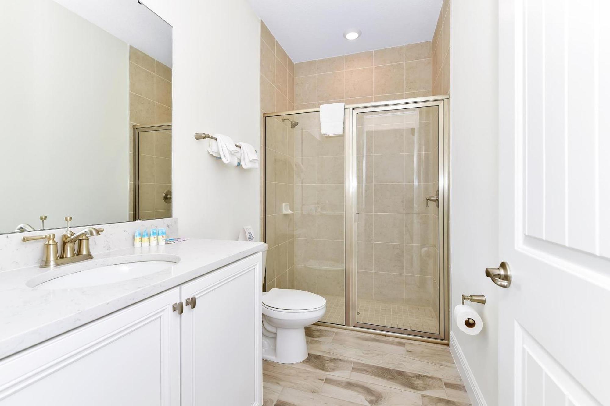 Glimmering Blue Near With Margaritaville Access - 3016cs