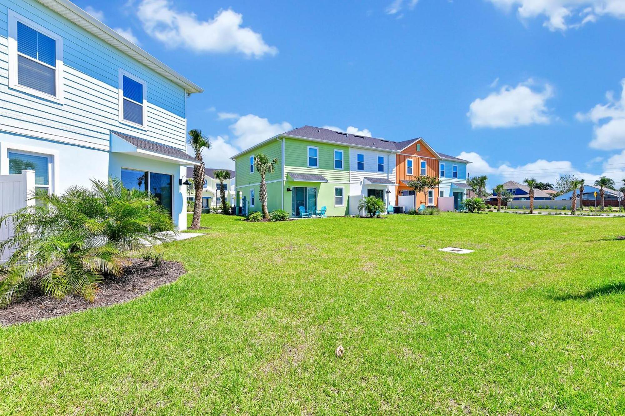 Breezy Blue Near With Margaritaville Access - 2952cs