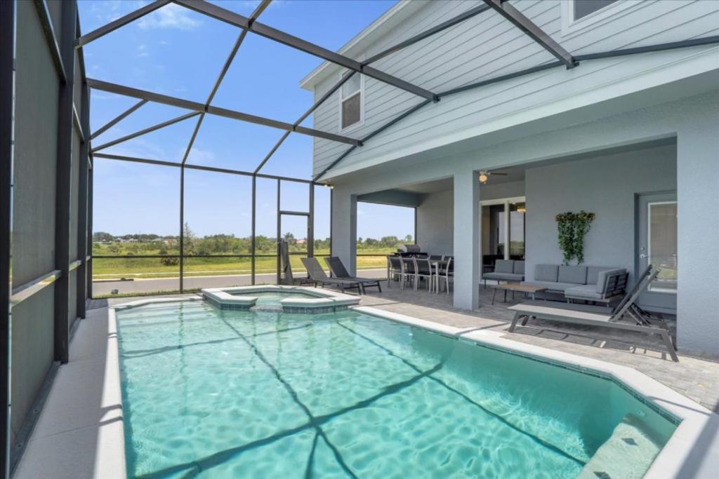 7 Bedrooms- 5,5 Bathrooms- Windsor Cay1301er Holiday home Orlando