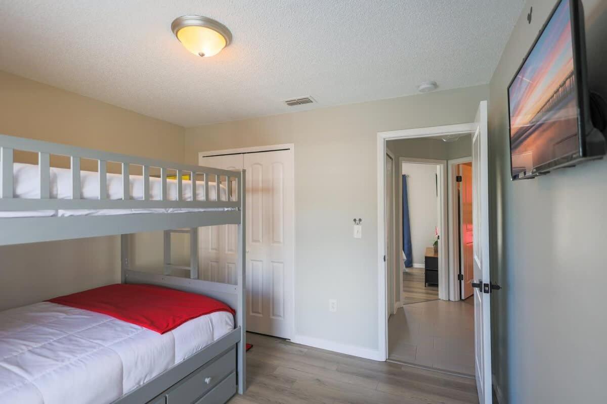 Holiday home Pet Friendly Paradise With Pool *
