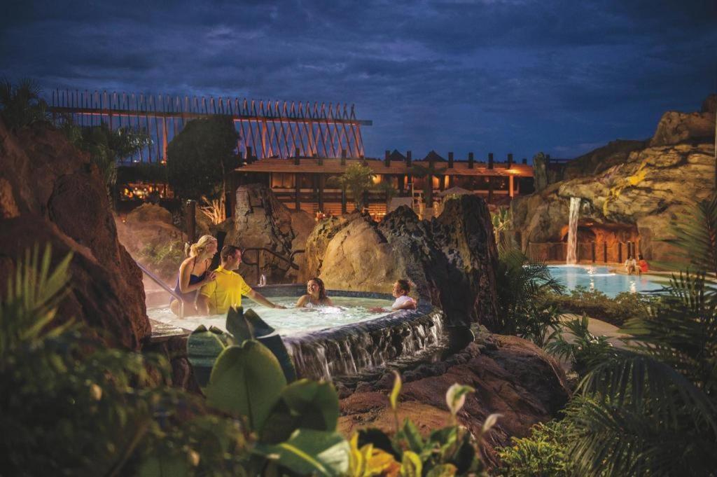 Disney's Polynesian Village 4*