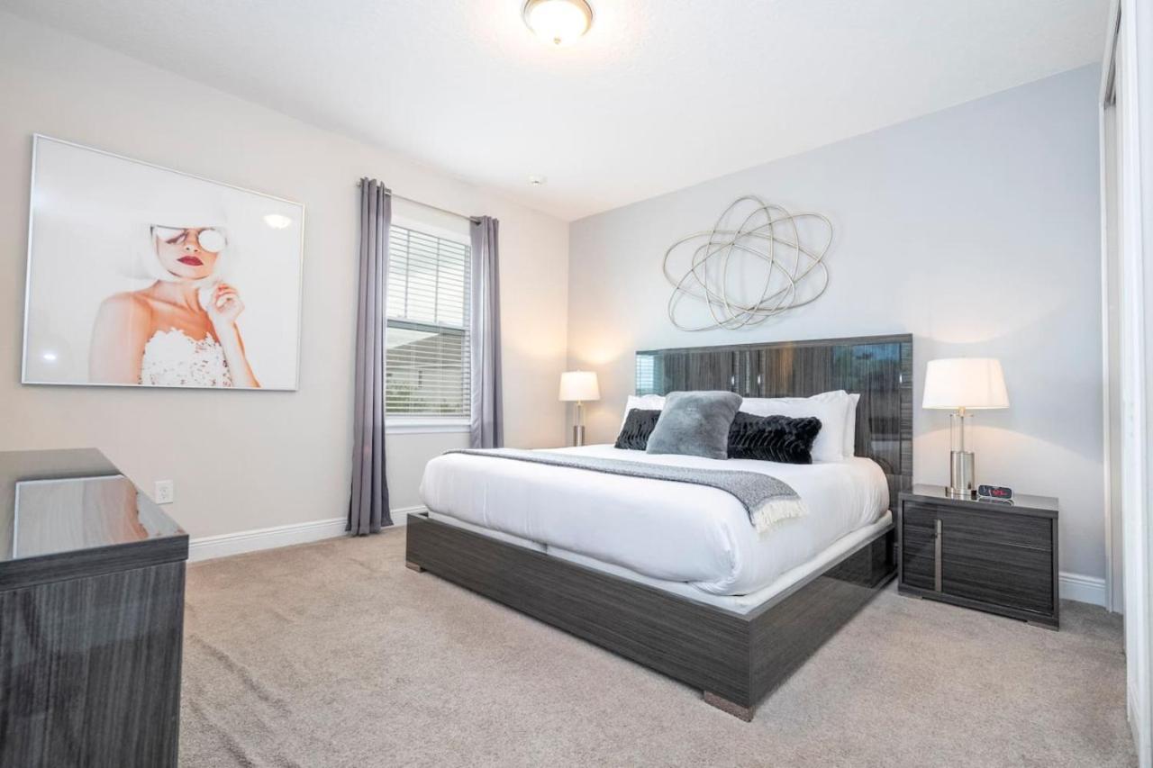 Holiday home Amazing 8bd W Private Pool At Encore Orlando