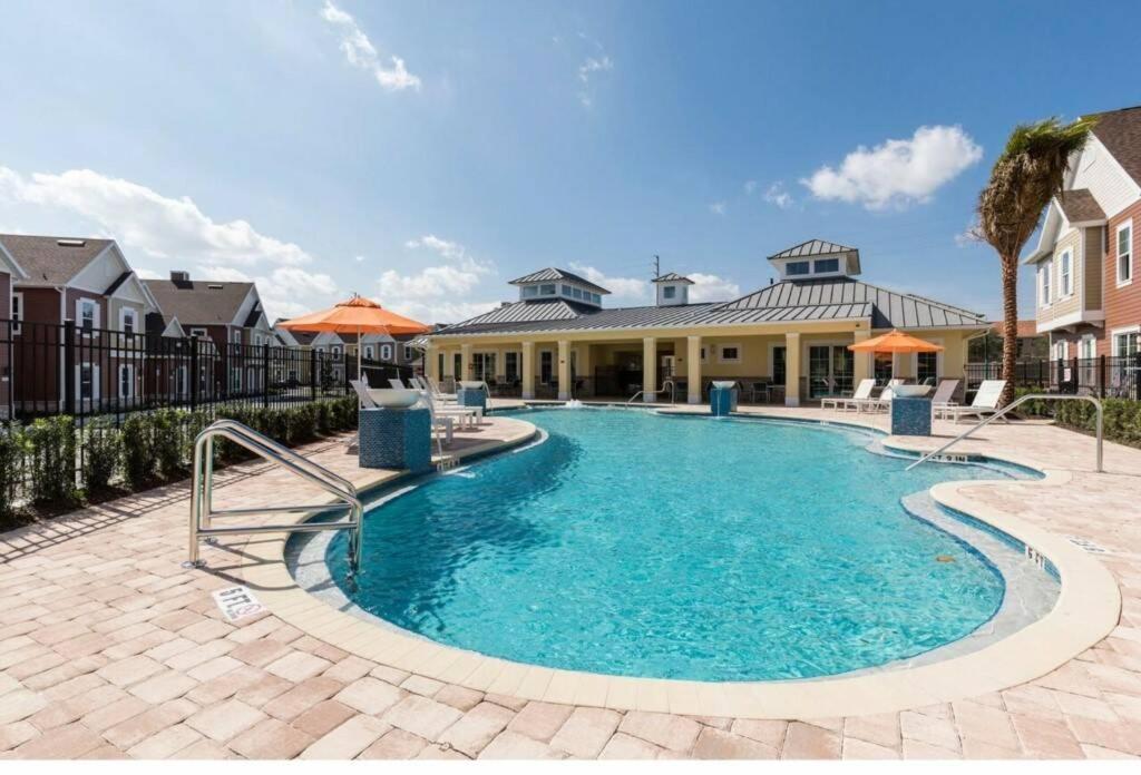 Dream Themed Vacation Townhome Su2602