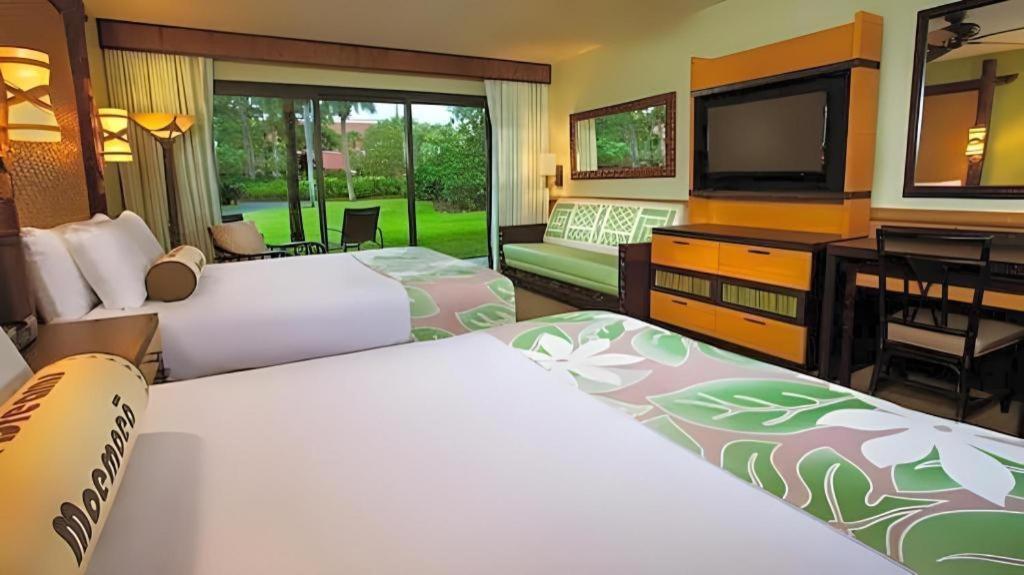 Disney's Polynesian Village 4*
