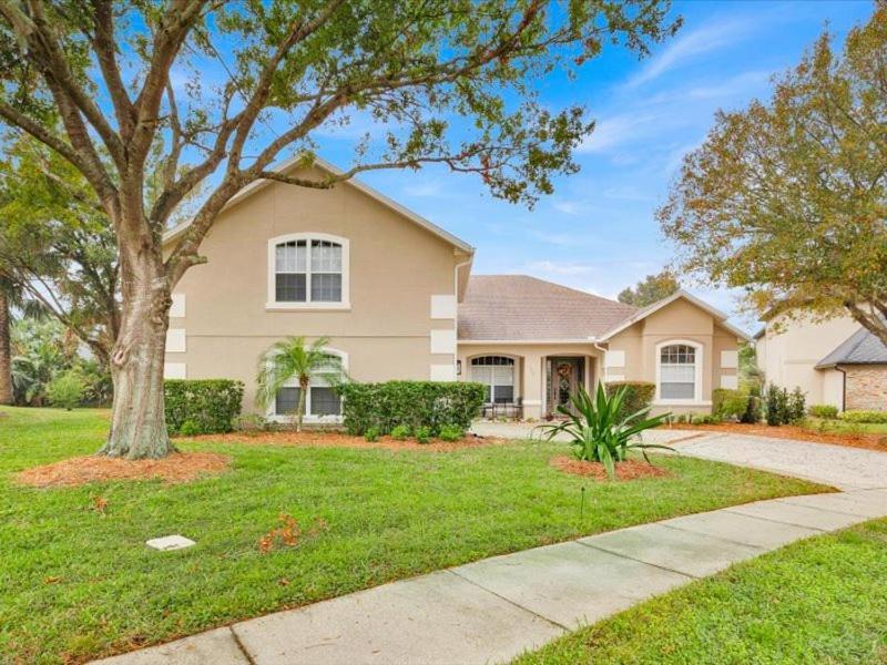 Peaceful Retreat - Private Pool, Near *