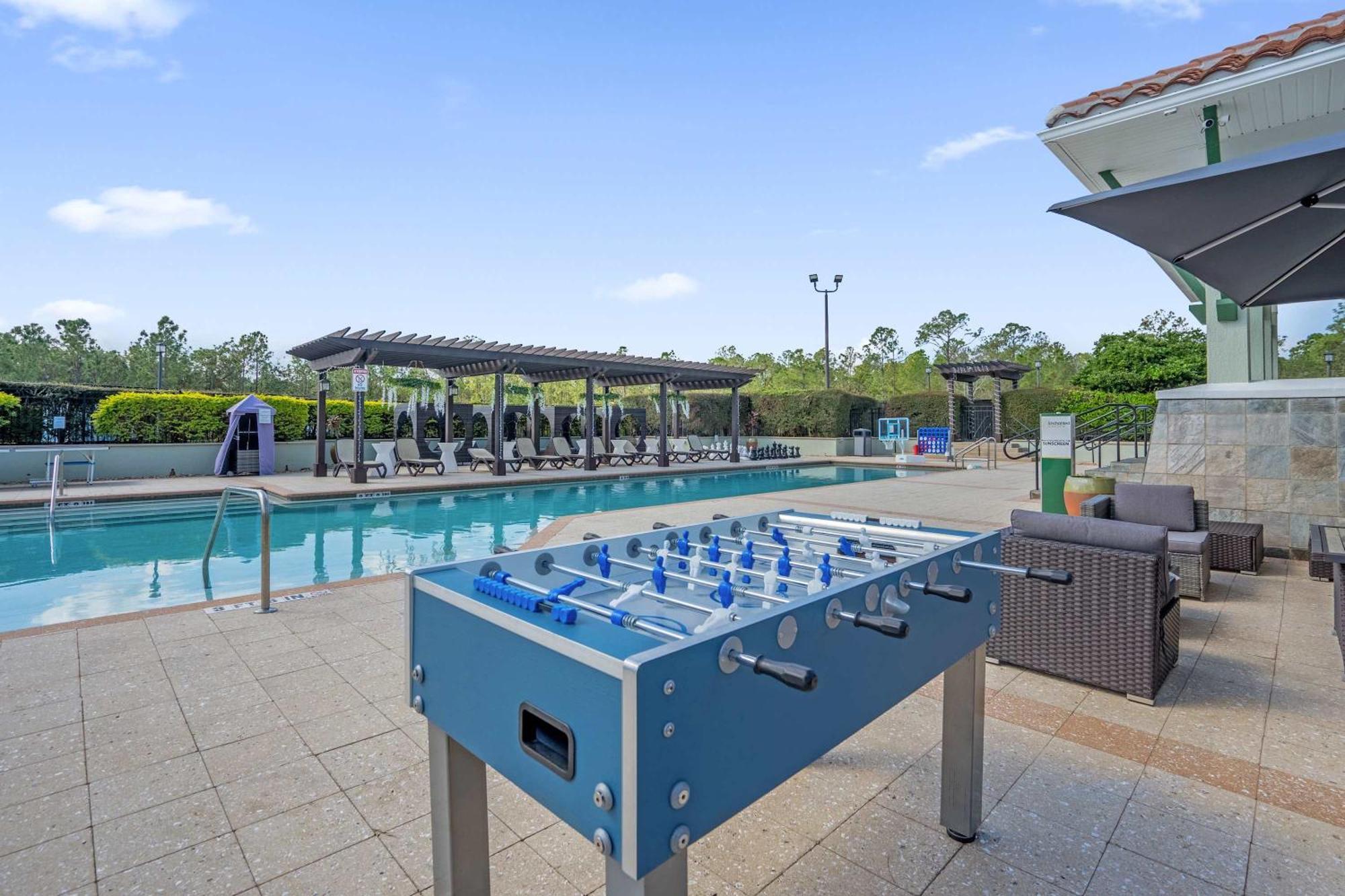 Luxury Townhome - 5 Minutes To * Orlando