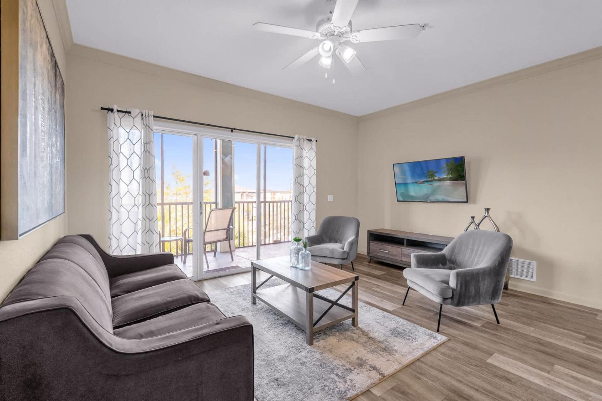 Modern 3br - Near - Pool And Hot Tub *