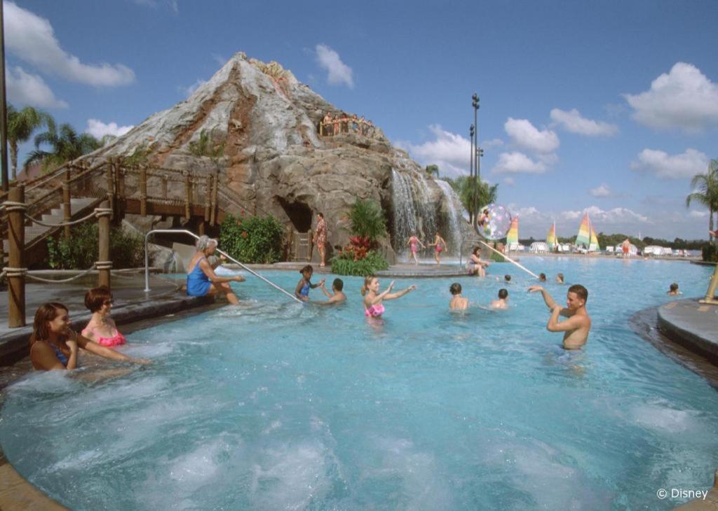 Disney's Polynesian Village
