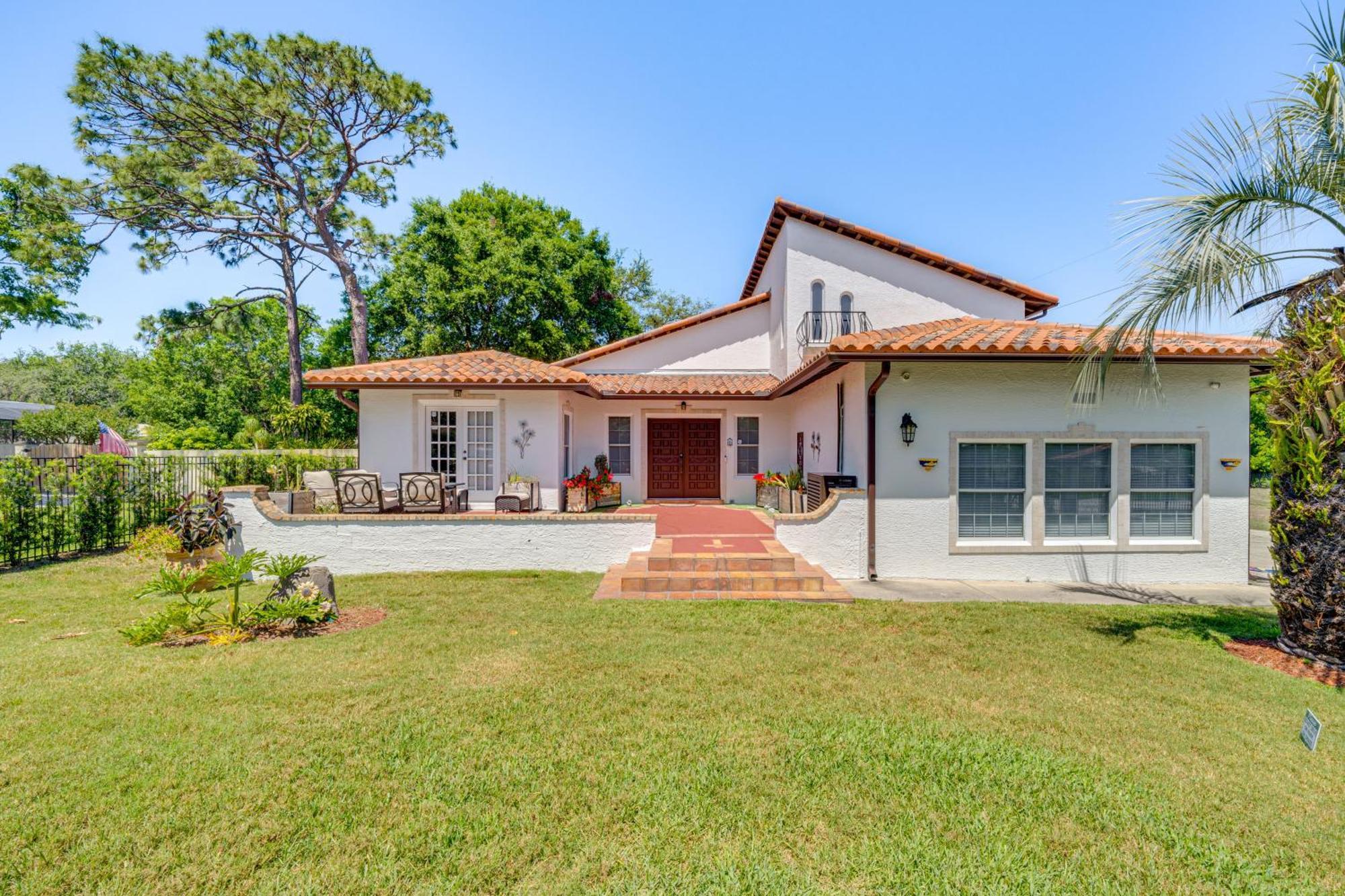 Spacious Apopka Escape With 1-acre Backyard And Gym Holiday home *